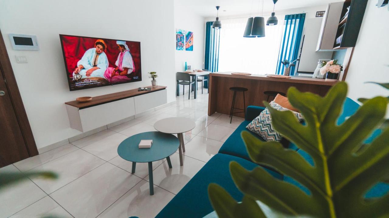 Ideal Location, Stylish 1Br Apartment With Free Parking Sliema Ngoại thất bức ảnh