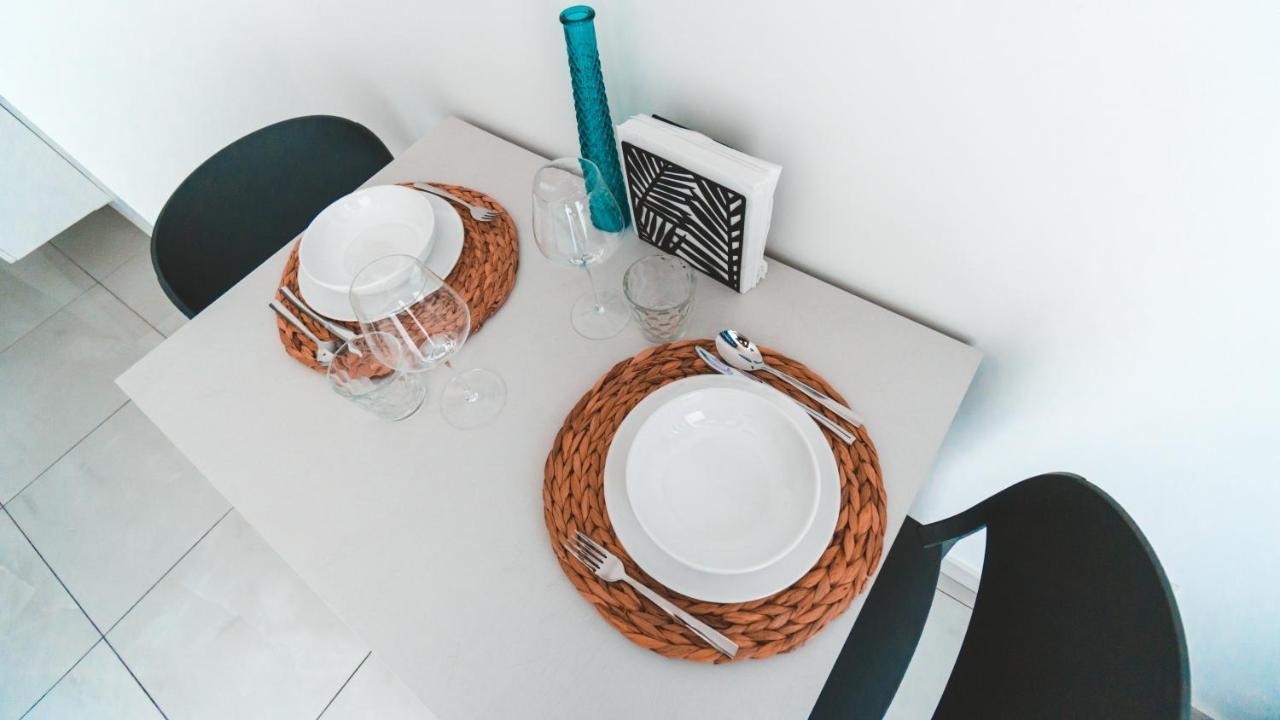 Ideal Location, Stylish 1Br Apartment With Free Parking Sliema Ngoại thất bức ảnh
